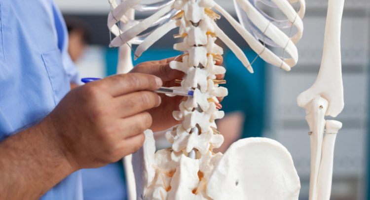 Tratamiento Lesiones de la Médula Espinal Enfoque de un Fisiatra
